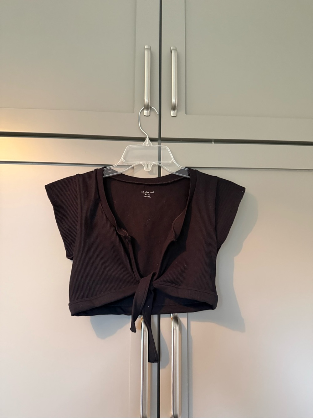 New With Tags Urban Outfitters Out From Under Dylan Tie-Front Seamless Crop Top